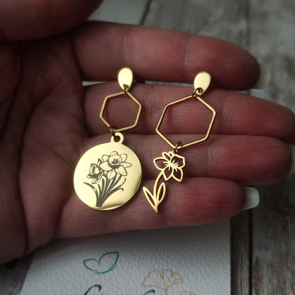 Boucles d'Oreilles Asymétriques "Jonquilles" Gravées L'Atelier VanessaCréa