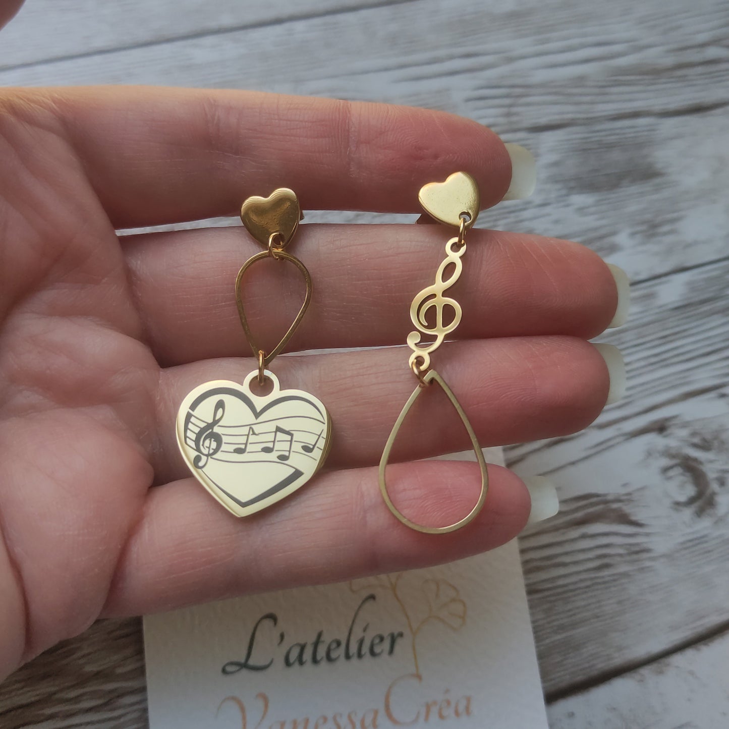 Boucles d'Oreilles Asymétriques "Partition de Musique" L'Atelier VanessaCréa