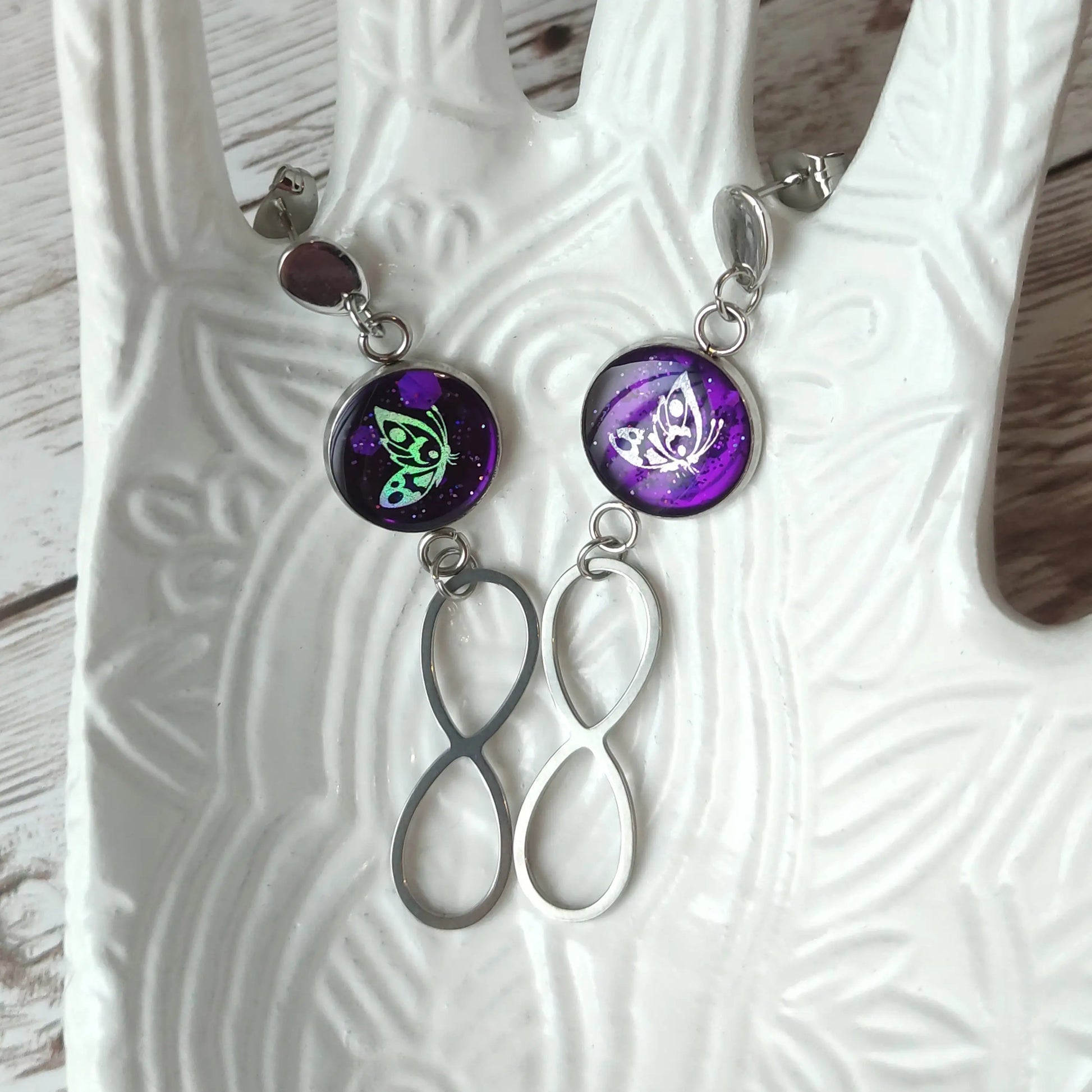 Boucles d'Oreilles Papillon Magique – Violet & Acier Inox L'Atelier VanessaCréa