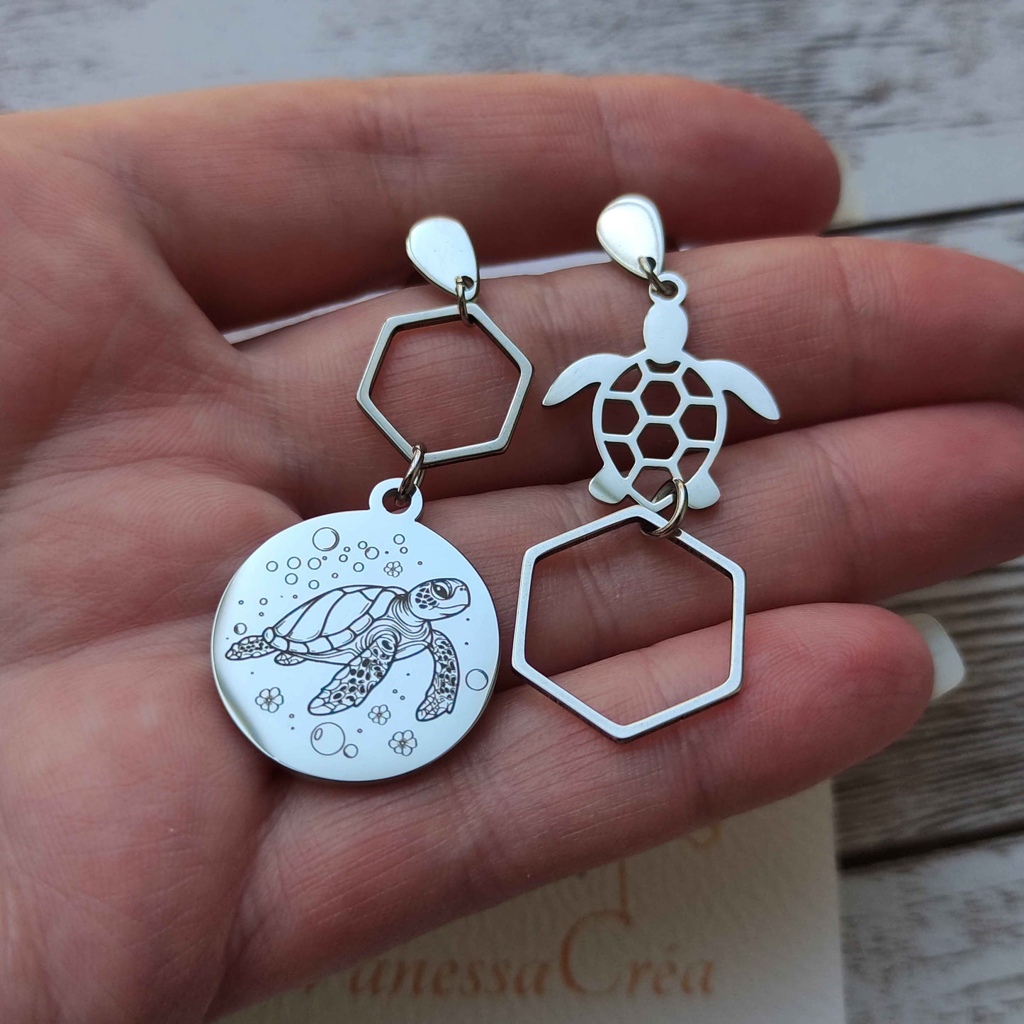 Boucles d’Oreilles Asymétriques "Tortue" L'Atelier VanessaCréa