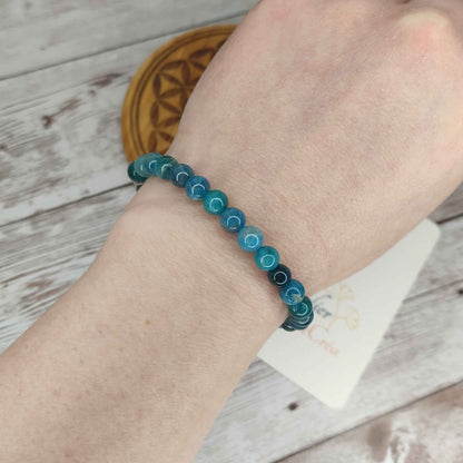 Bracelet Apatite naturelle porté L'Atelier VanessaCréa