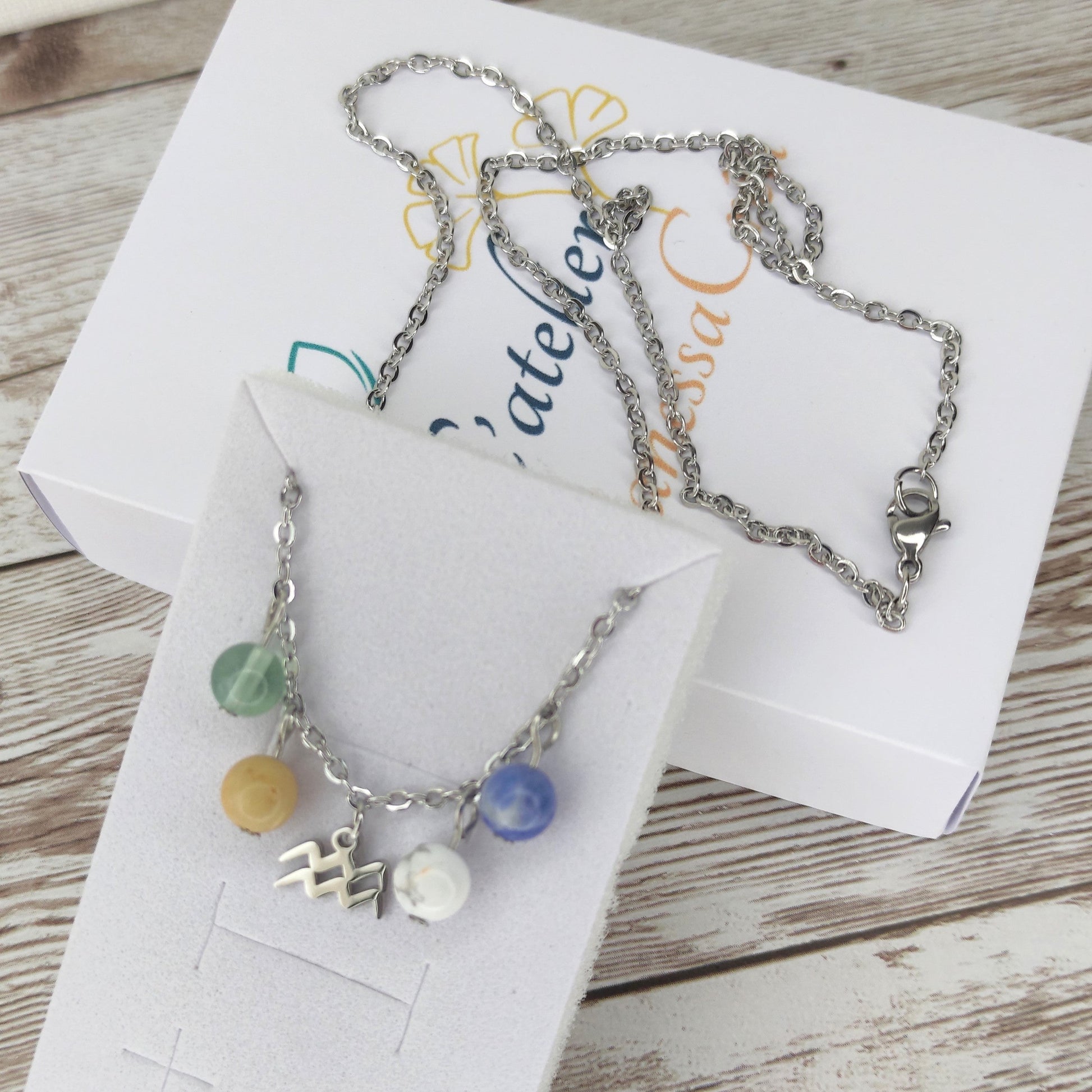 Collier "Équilibre du Verseau" – Énergie Artisanale en Pierres Naturelles L'Atelier VanessaCréa