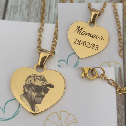 Collier coeur personnalisé avec photo gravée en acier inoxydable finition miroir.