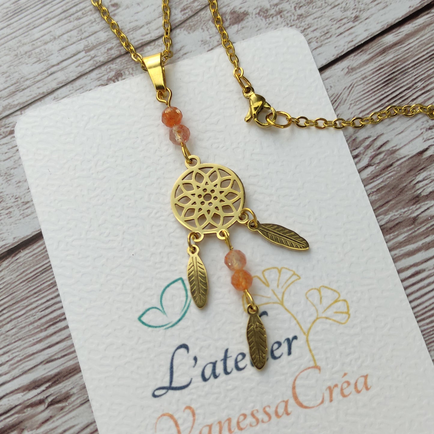 Sautoir Attrape-Rêves "Rayonnement Intérieur" – Acier Inoxydable & Pierre de Soleil