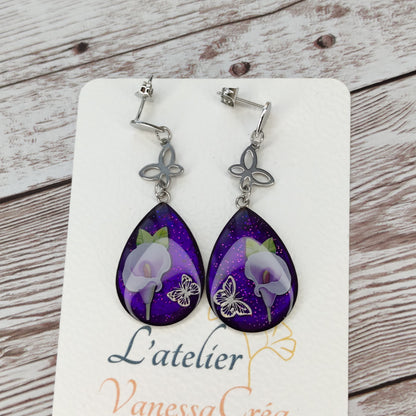 Éclat de Nature : Boucles d’Oreilles Arum & Papillon Argenté