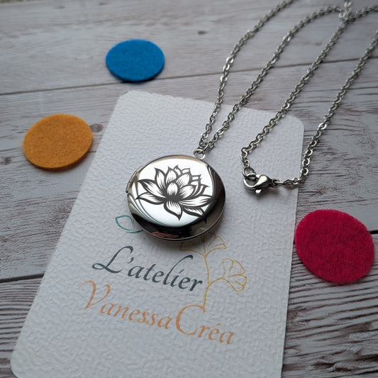 Bijou aromathérapie collier diffuseur d'huiles essentielles Fleur de Lotus avec feutrines colorées
