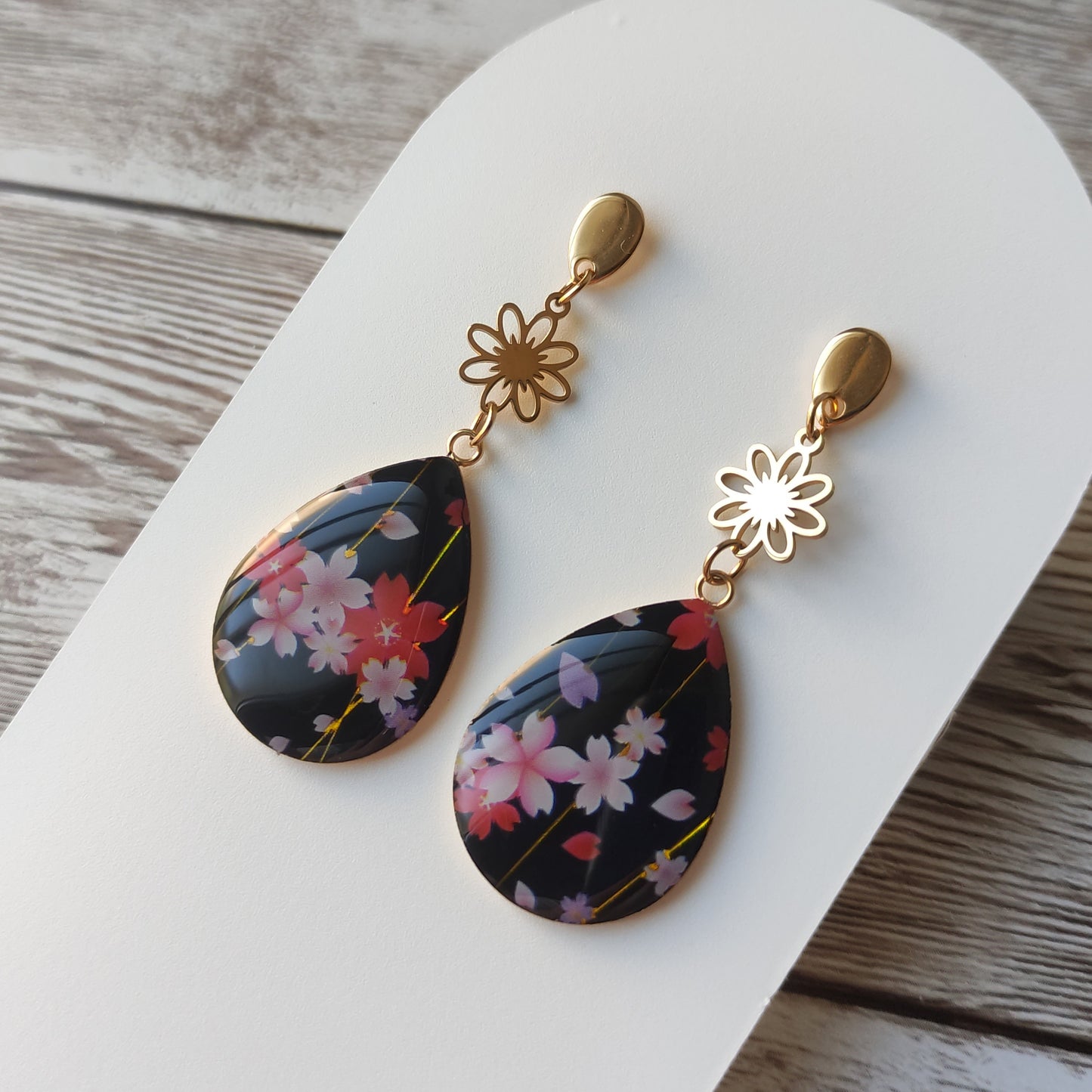 Boucles d'Oreilles "Goutte d’Orient" – Acier Inox & Éclats de Japon