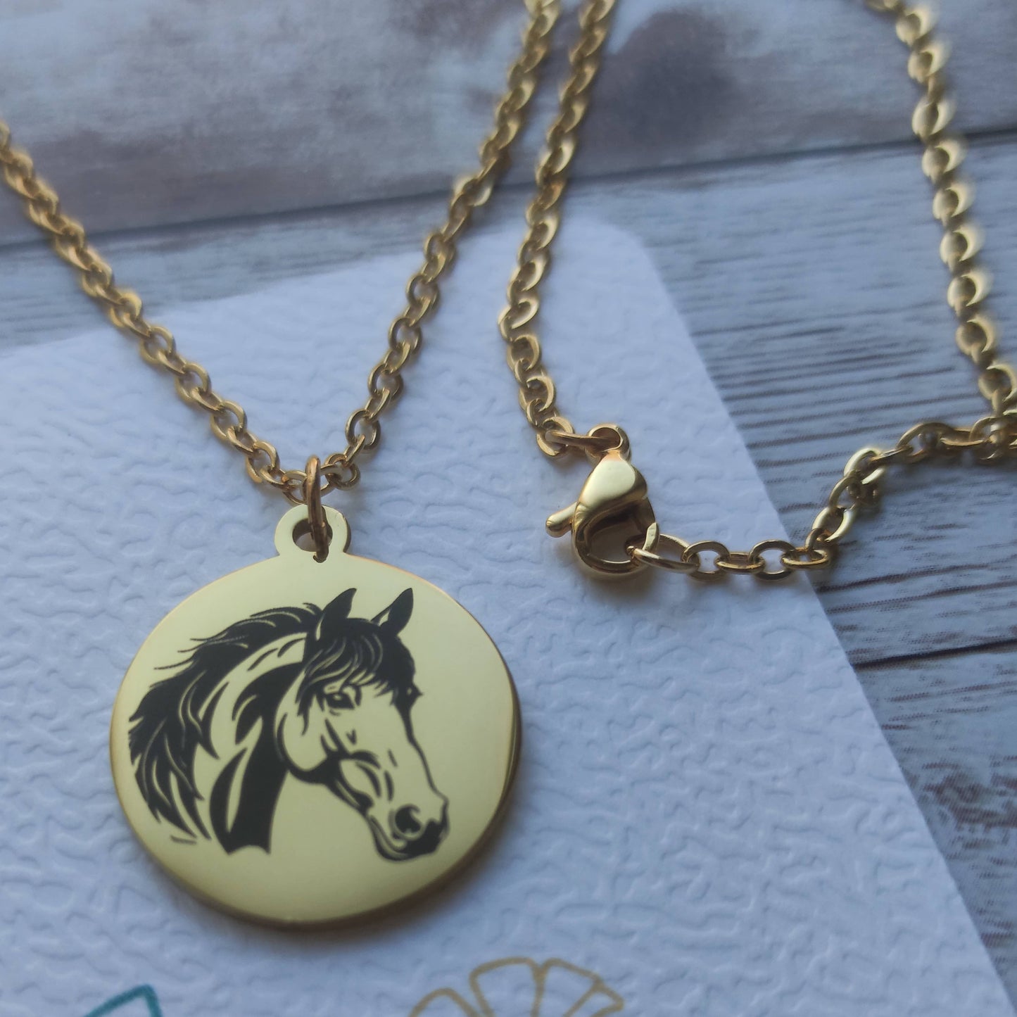 Collier tête de cheval personnalisé - L'Atelier VanessaCréa