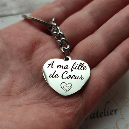 Porte-clés en forme de cœur poli miroir avec gravure À ma fille de cœur.