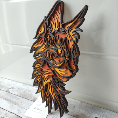 Vue de profil montrant l'épaisseur et le relief 3D de la décoration murale chat en bois Vanessa Créa.